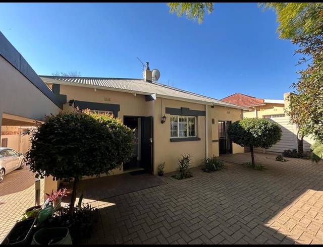 4 BEDROOM HOUSE FOR SALE IN ORANGE GROVE